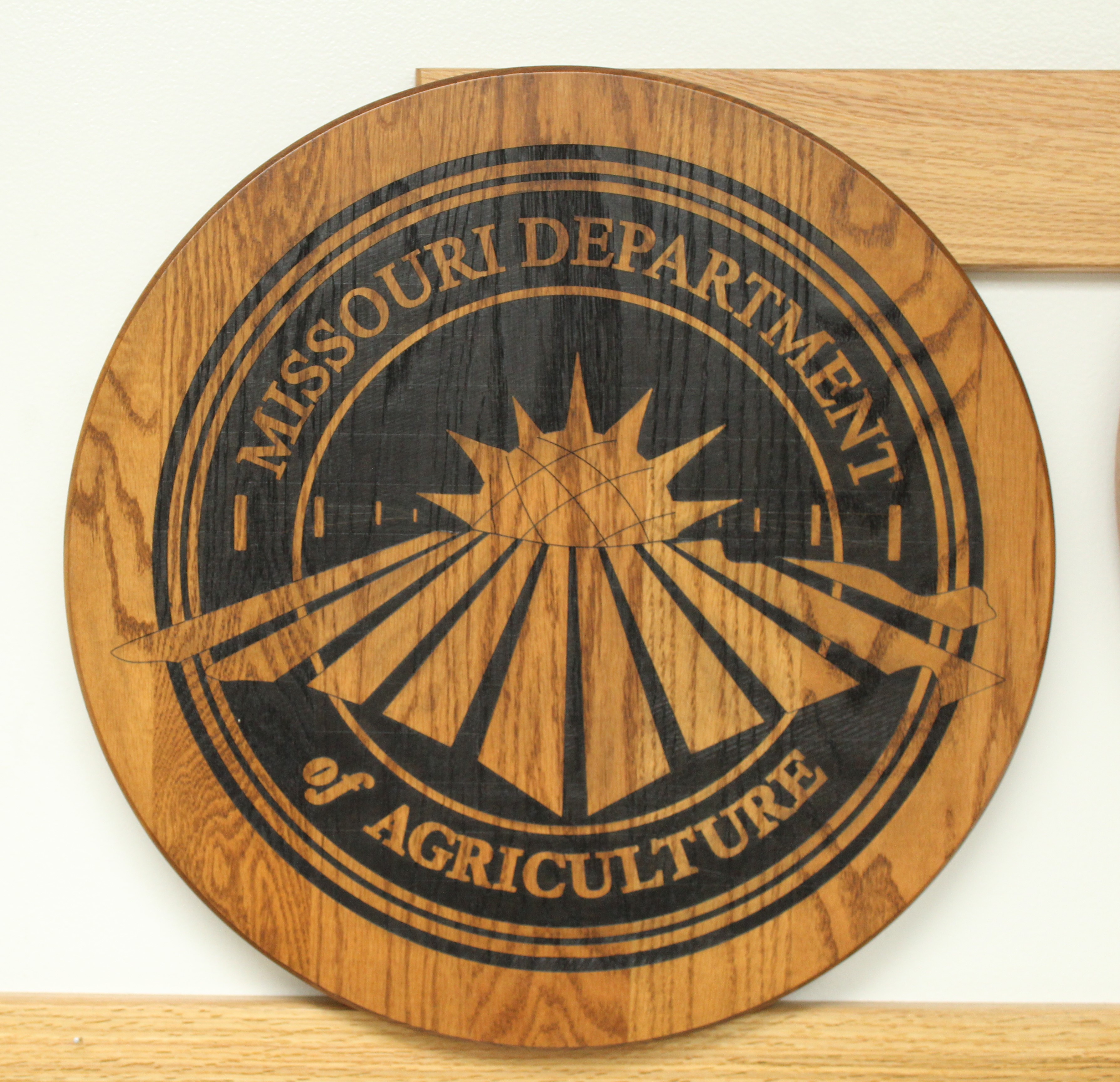 20″ Round State Seal